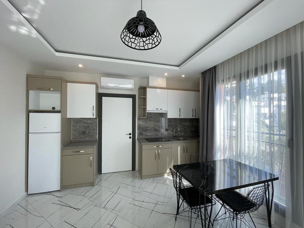 Lotus Apart Apartment Kusadasi Luaran gambar